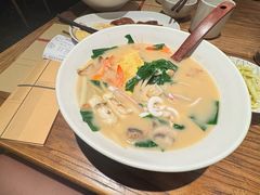 -荣家黄鱼面(南京西路店)
