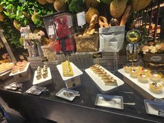 -朗丽兹自助餐厅