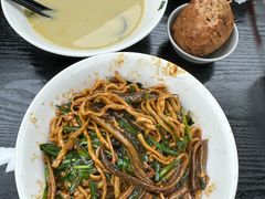 -三百碗宝应长鱼面(板仓街店)