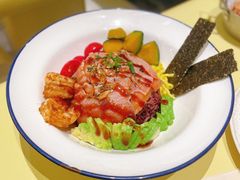 轻炙烟熏三文鱼牛油果拌饭-米仓食堂(凯德广场店)