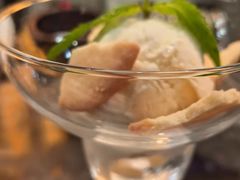 -龙虾酒吧扒房(宁波香格里拉店)
