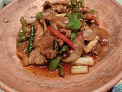 -云海肴·汽锅鸡·云南菜(天山百盛优客店)