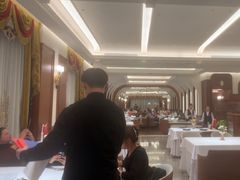 -马克西姆俄罗斯餐厅(通亚街店)