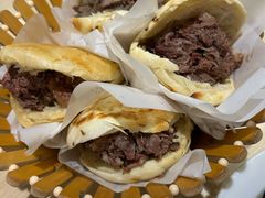 -闫家驴肉老店(华电一校店)