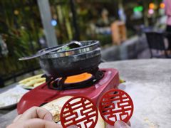 -墨脱石锅椰子鸡•香草鸭•东山羊(大东海店)