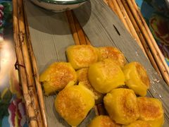 -闯关东东北农家菜(崂山石老人店)