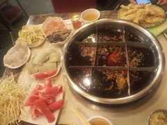 -朱氏胖子烂火锅(洪崖洞店)