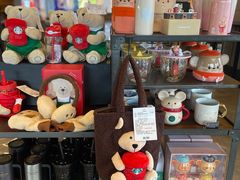 零售区-星巴克臻选(湛江鼎盛广场店)