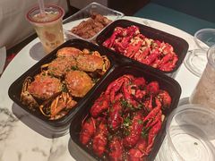 -肥肥虾庄·金牌油焖大虾(首义路店)