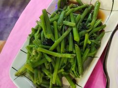 -雄仔农家菜馆·特色葱油鸡(六祖店)