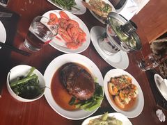 -绿光森林餐厅