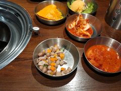 小菜碳生菜无限量-·缸桶屋·韩式牛肋条自助烤肉(西湖D11店)