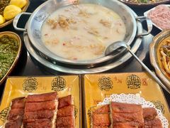 -老来福·非遗酸汤兔(凯旋路店)