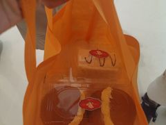 -白玉兰食品甜凤店(合生汇店)