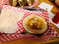 黎巴嫩鹰嘴豆泥蘸酱-UMAMI乌玛米披萨·汉堡·清真Halal(红岭北店)