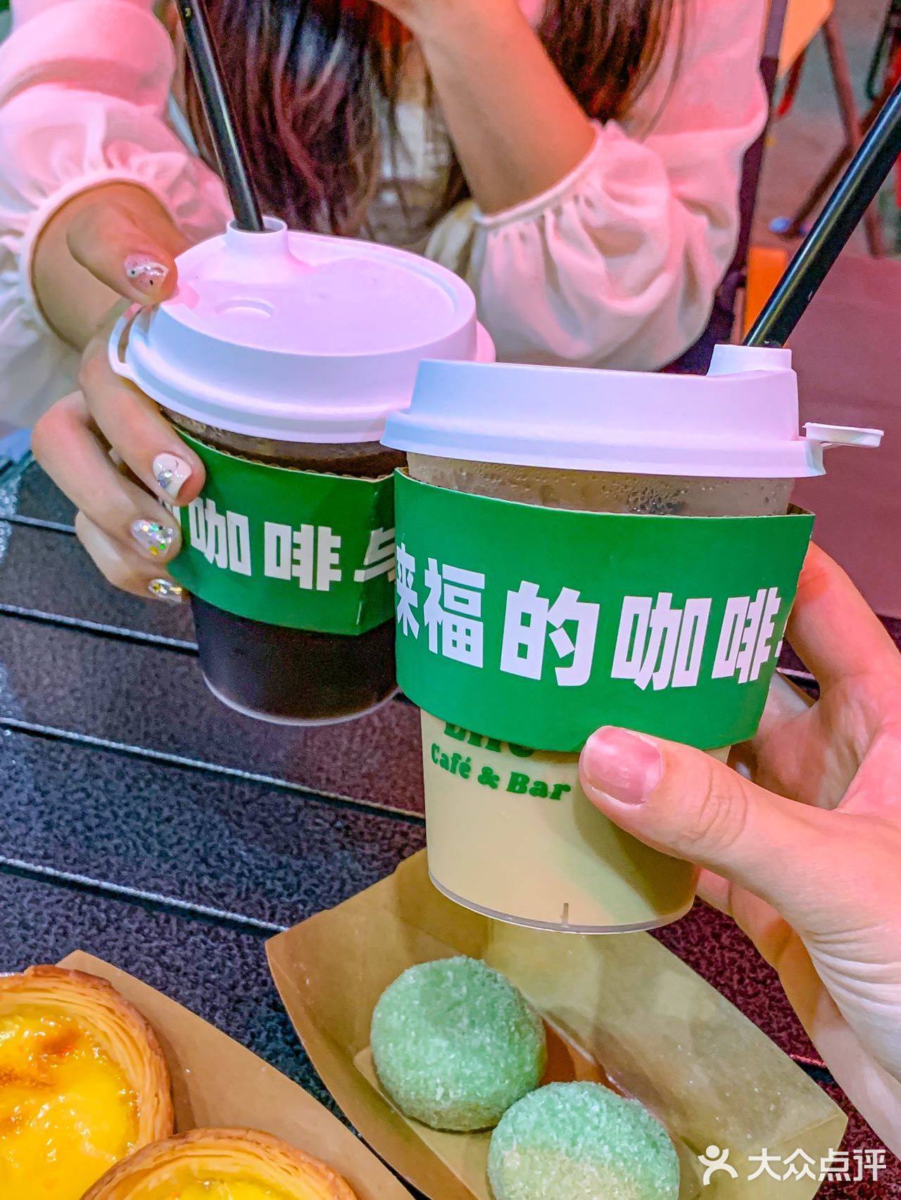 广州探店丨一家黑金风的咖啡店🖤