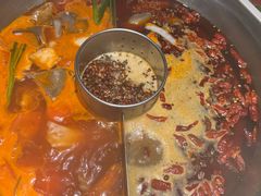 -佬土鹅肠火锅(解放路店)