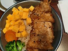 -8PINTS八品脱·日料·烧鸟·精酿小酒馆(莘庄店)