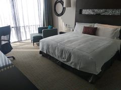 -青岛海尔洲际酒店