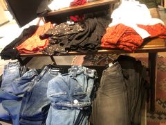 -Hollister(天环广场店)