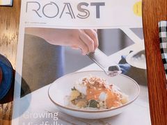 -ROAST coffee & eatery