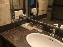 -上海光大会展中心国际大酒店