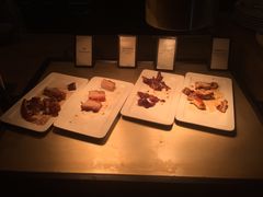 -大中华希尔顿酒店-念自助餐·嗨啤·小龙虾
