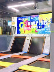 -蹦贝运动中心·蹦床·攀岩·闯关(龙岗店)