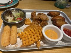 -菲滋意式休闲餐厅(北仑银泰城店)