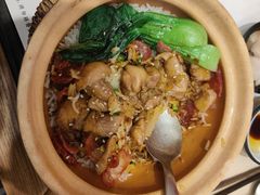 -煲仔皇腊味煲仔饭(经四万达店)