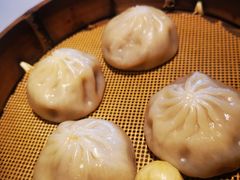 蟹黄小汤包-東園小馆(火车站店)