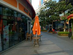 -必胜客(武汉欢乐谷店)