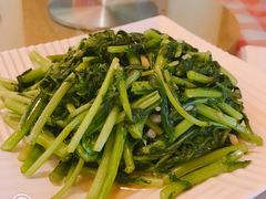 清炒茼蒿-燕青小馆(东园大厦店)
