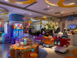 -乐多星球潮玩中心(沈阳嘉里城店)