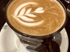 -UNI UNI(环亚凯瑟琳店)