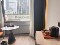 -朵兰达V酒店(成都春熙路太古里国金中心店)