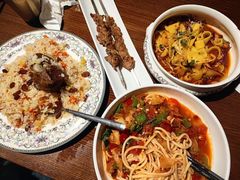 -盾亚新疆餐厅(松江万达广场店)