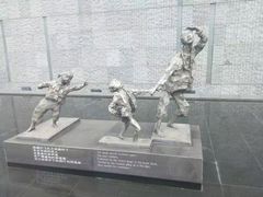 -侵华日军南京大屠杀遇难同胞纪念馆-停车场