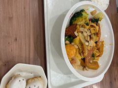 -胖东来生活广场(健康路店)