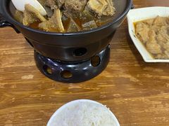 萝卜牛腩牛杂煲-桥雪牛杂专门店(关边路店)