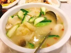 絲瓜浸魚肚-文记壹心鸡(宝华路店)