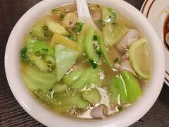 芥菜滚竹肠-乾坤饭店