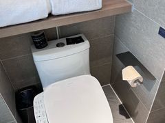 -杭州西湖湖滨银泰亚朵酒店