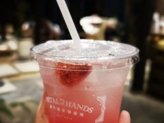 -Metal hands·铁手咖啡