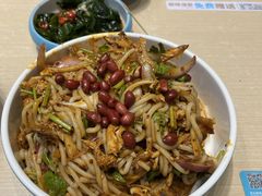 -灵芝妹子海鲜米线(劳动公园店)