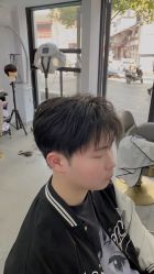 -贝勒爷专业男发