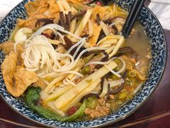 -螺世纪螺蛳粉·桂味小排档(裕德店)