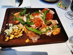 -Erman岩烧牛排(虹桥南丰城店)