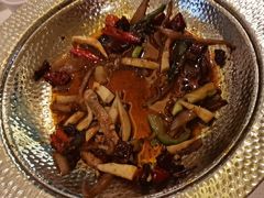 -小鱼小牛·鱼牛干锅·脆鱼火锅(世欧广场店)