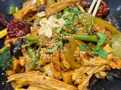 -醉人椒麻辣香锅(王府井喜悦店)